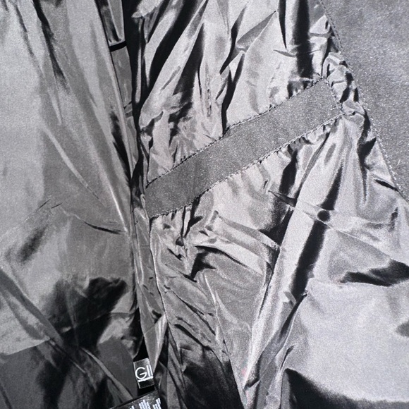 Men’s Kenneth Cole Quilted Diamond Jacket w/hood
XL - Picture 5 of 5